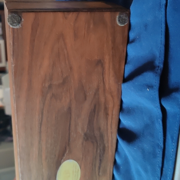 ✔️Wooden Display box with magnetic top - Picture 5 of 8